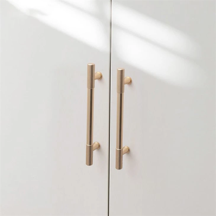 modern cabinet pull handles (3)